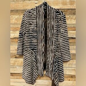 Frank Lyman Design open front blazer size 10